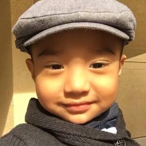 Meet your Posher, Alma